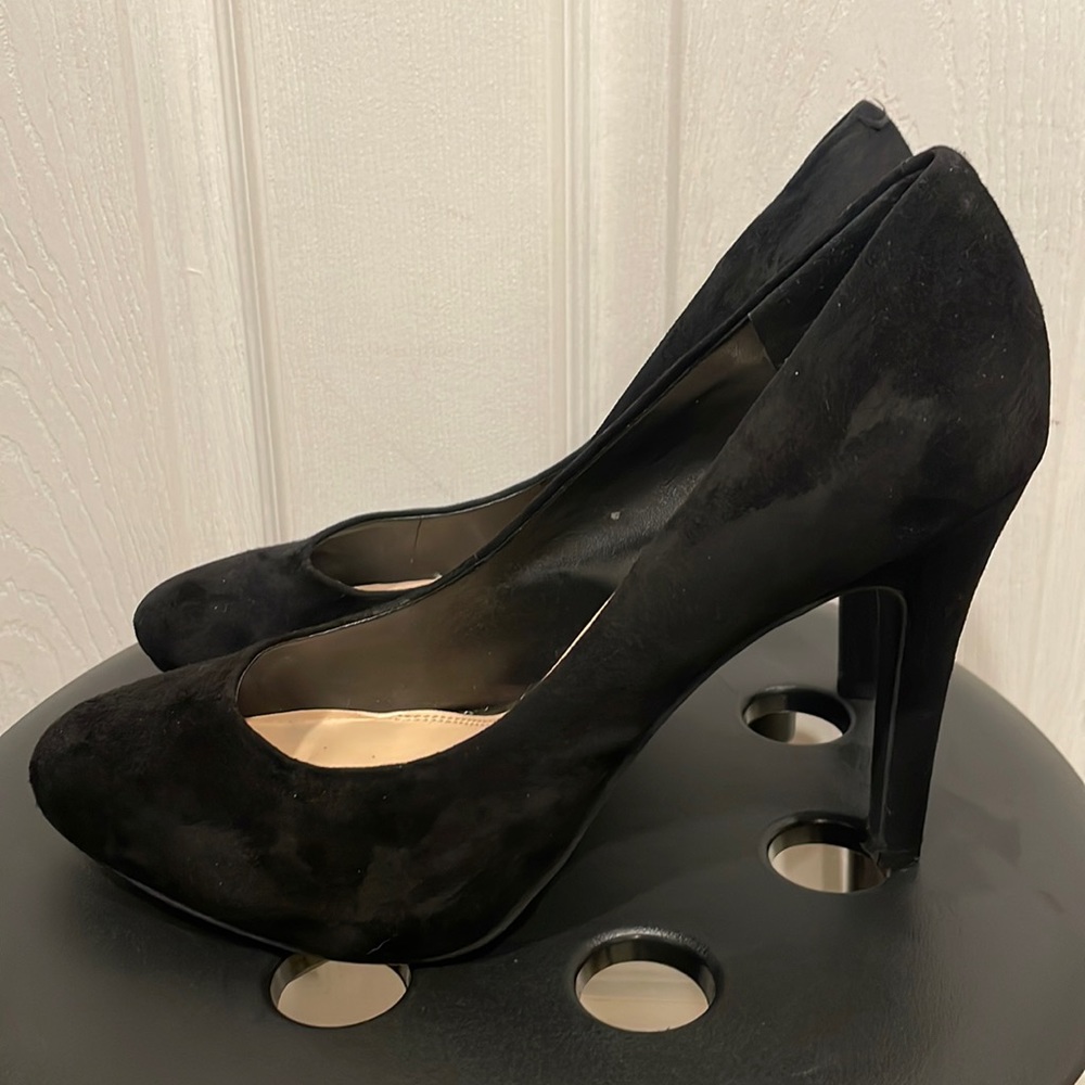 Suede Pumps Size 9